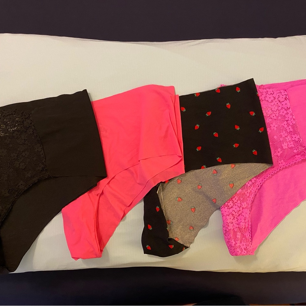Victoria's Secret Cheeky Panties NWOT XL